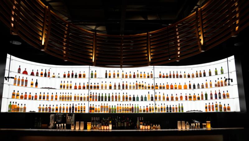 崃州蒸馏厂旗下威士忌酒吧“崃州吧Laizhou Bar”开业-不朽情缘网