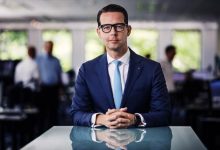 ��ʿ��������ϯִ�йٰ���ɭ����9��1������-������Ե��