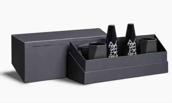 特斯拉推出限量版啤酒套装CyberBeer+CyberStein-不朽情缘网