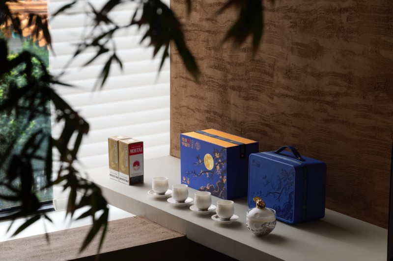 中秋选对礼!茅台文旅团圆季礼盒:品牌硬、工艺精、心意足-不朽情缘网